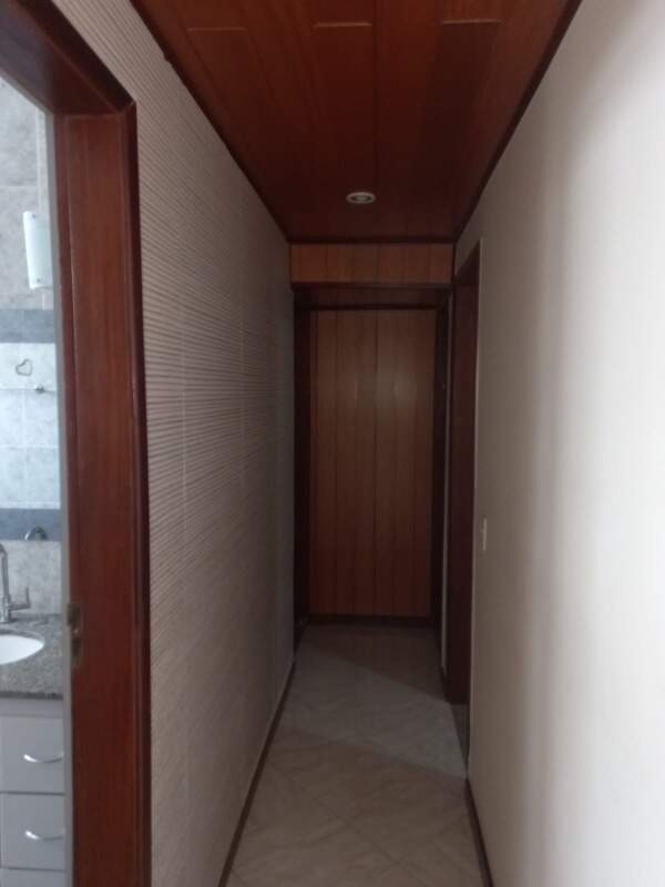 Apartamento para alugar com 3 quartos, 120m² - Foto 16