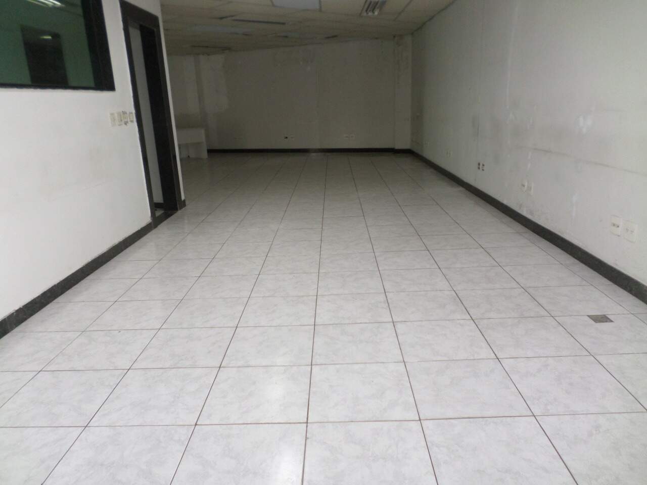 Prédio Inteiro para alugar, 750m² - Foto 11