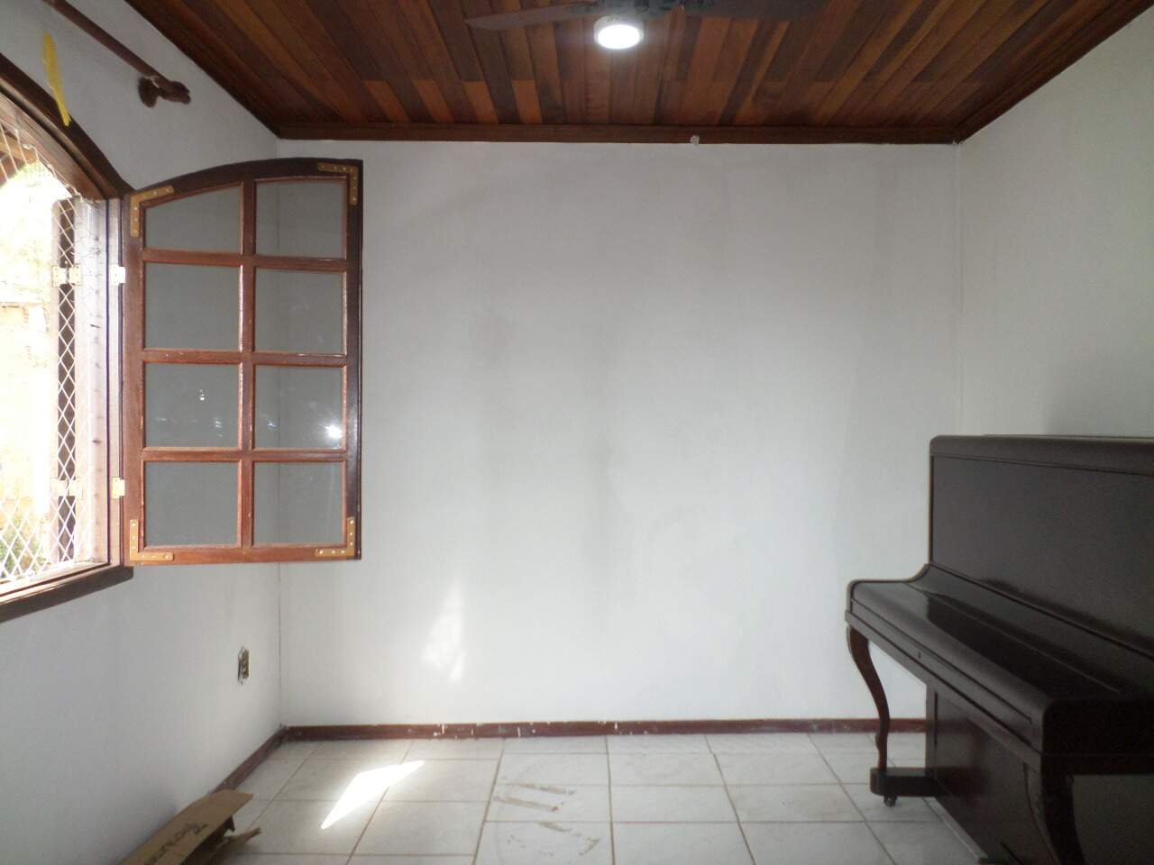 Casa para alugar com 3 quartos, 450m² - Foto 8