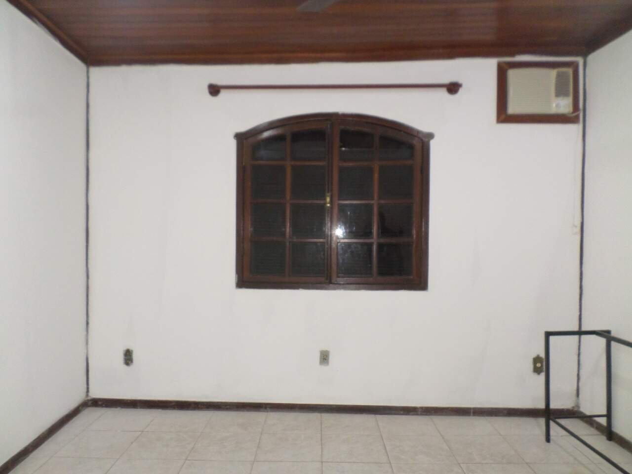 Casa para alugar com 3 quartos, 450m² - Foto 9