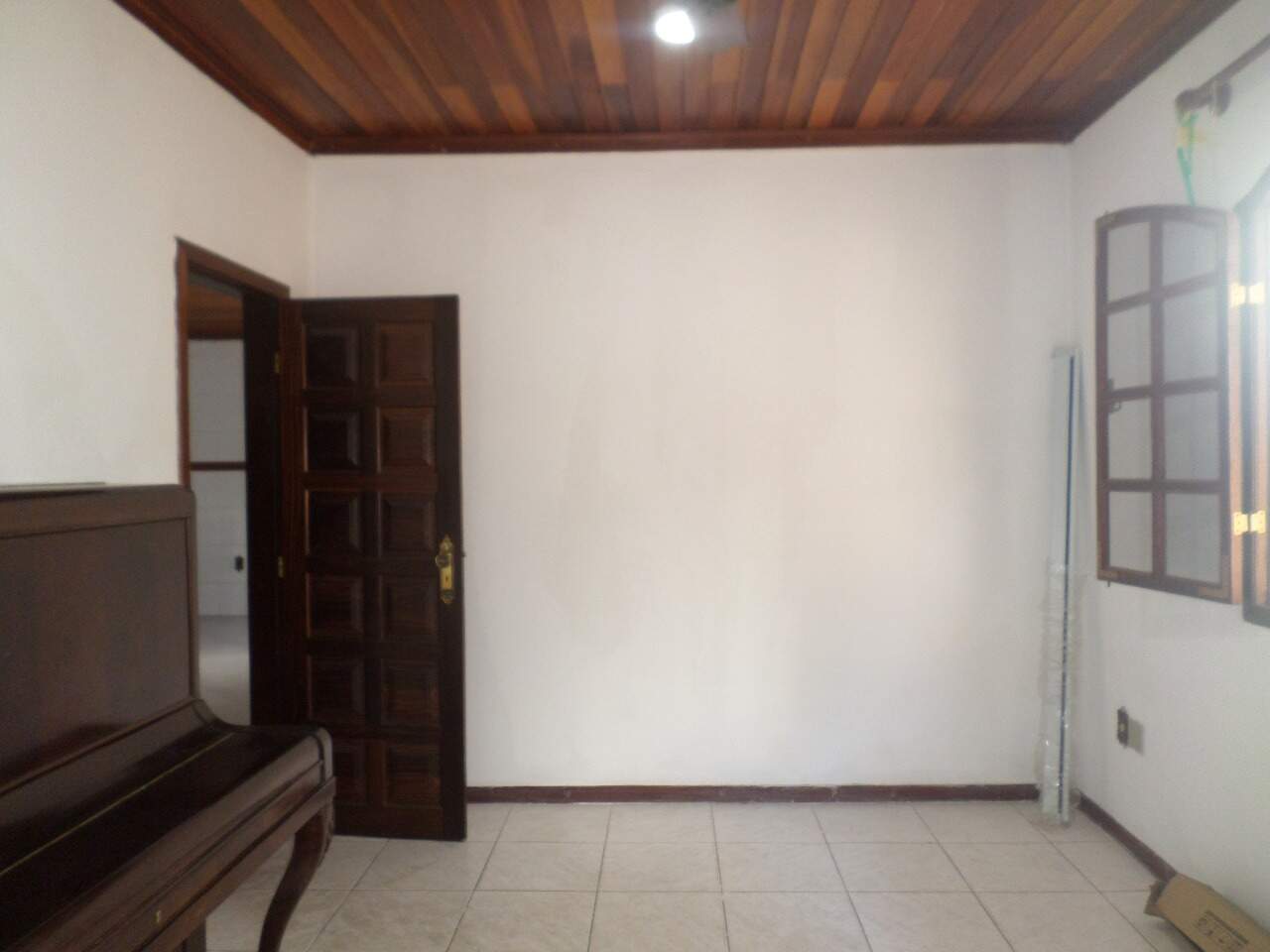 Casa para alugar com 3 quartos, 450m² - Foto 10