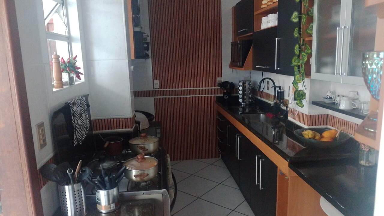 Apartamento à venda com 3 quartos, 102m² - Foto 12