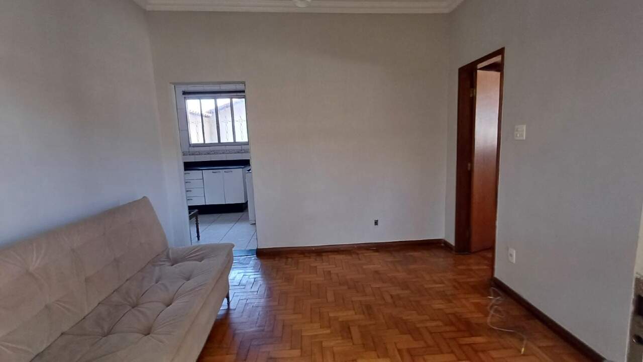 Casa para alugar com 3 quartos, 130m² - Foto 8