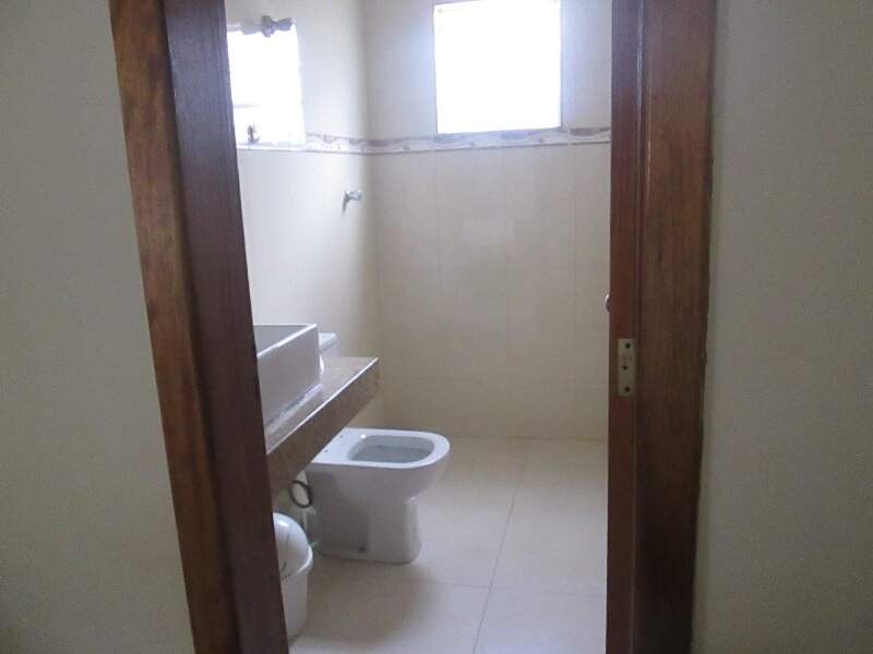 Casa à venda com 3 quartos, 300m² - Foto 11