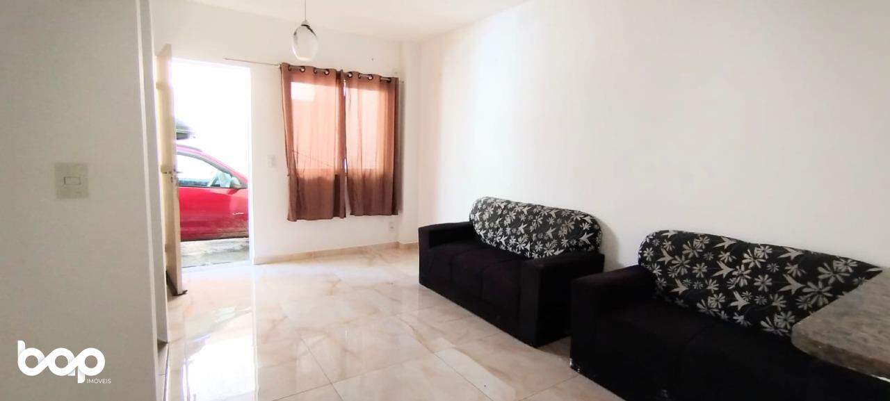 Casa- para aluguel- Bairro Piedade- R$2.400,00-: sala