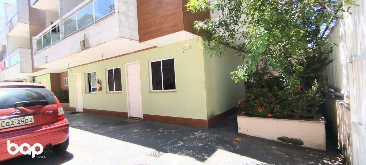Casa- para aluguel- Bairro Piedade- R$2.400,00-: Entrada da Vila