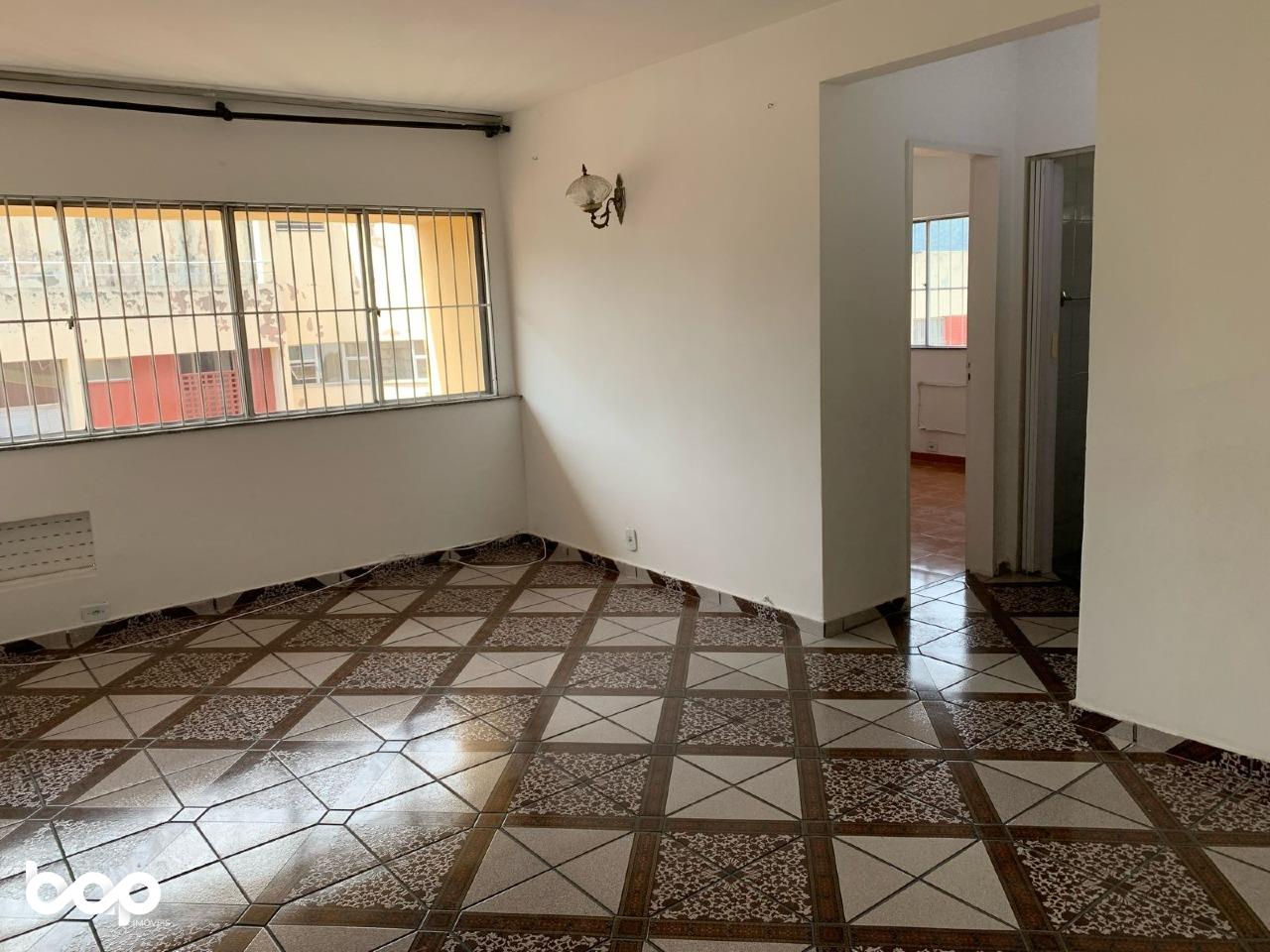 Apartamento- para aluguel- Bairro Andaraí- R$2.000,00-: 
