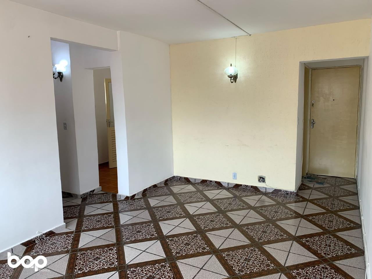 Apartamento- para aluguel- Bairro Andaraí- R$2.000,00-: 