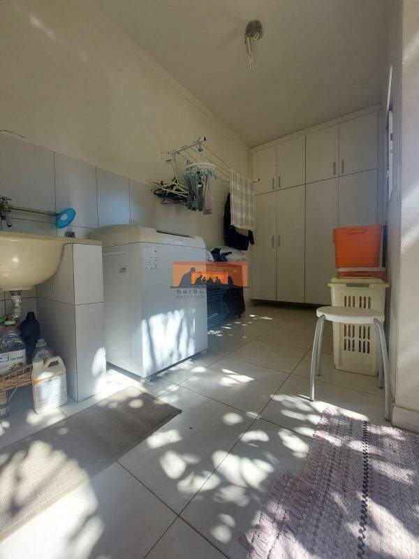Casa para aluguel no Parque Taquaral: 