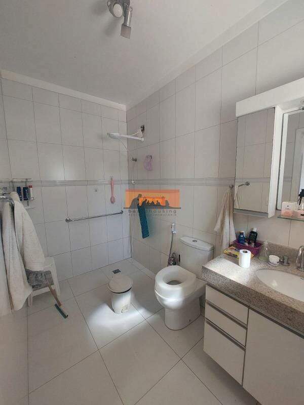 Casa para aluguel no Parque Taquaral: 