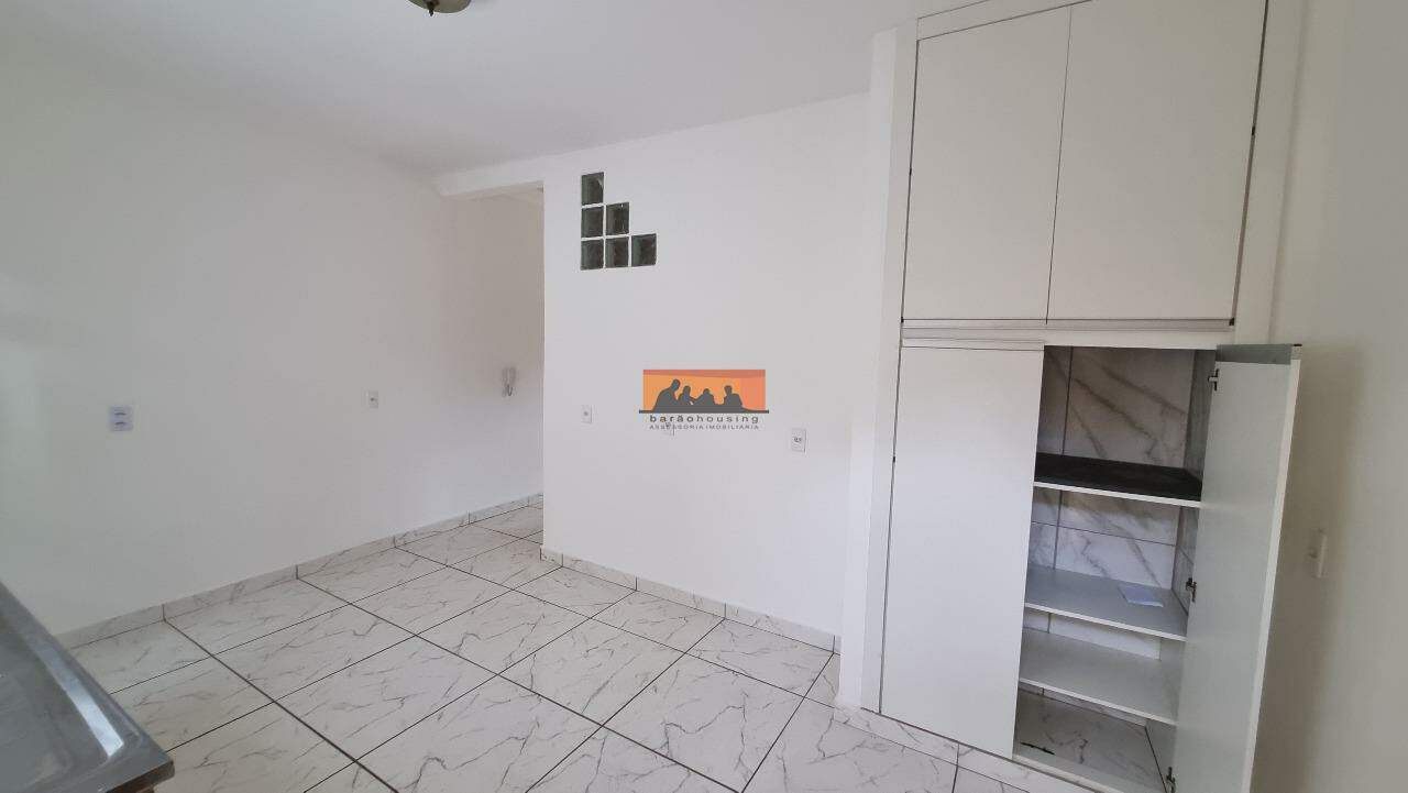 Casa para aluguel no Cidade Universitária: 