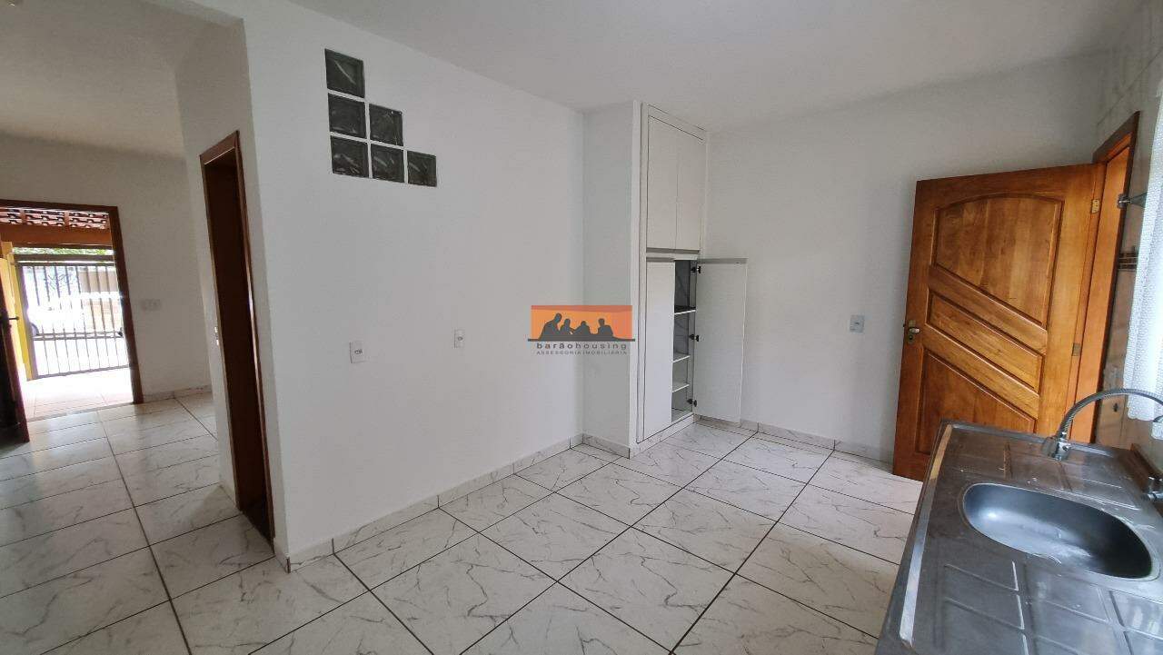 Casa para aluguel no Cidade Universitária: 