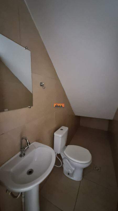 Casa para aluguel no Cidade Universitária: 