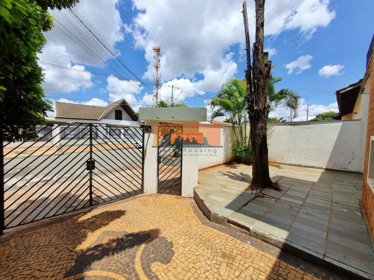 Casa para aluguel no Jardim Santa Genebra: 