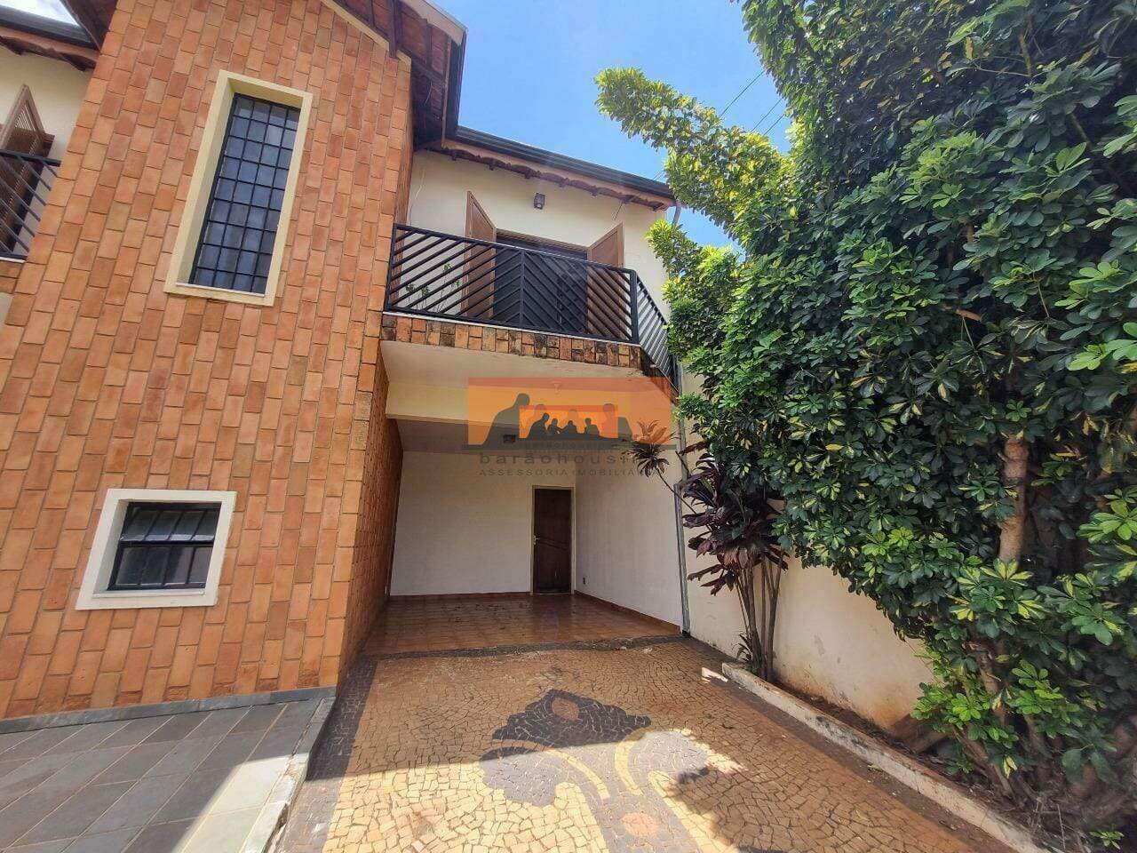 Casa para aluguel no Jardim Santa Genebra: 