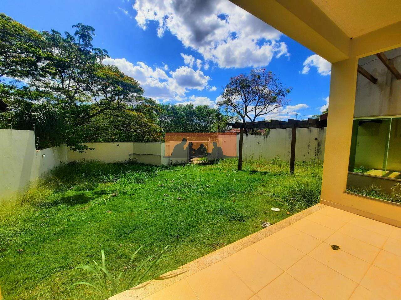 Casa para aluguel no Cidade Universitária: 