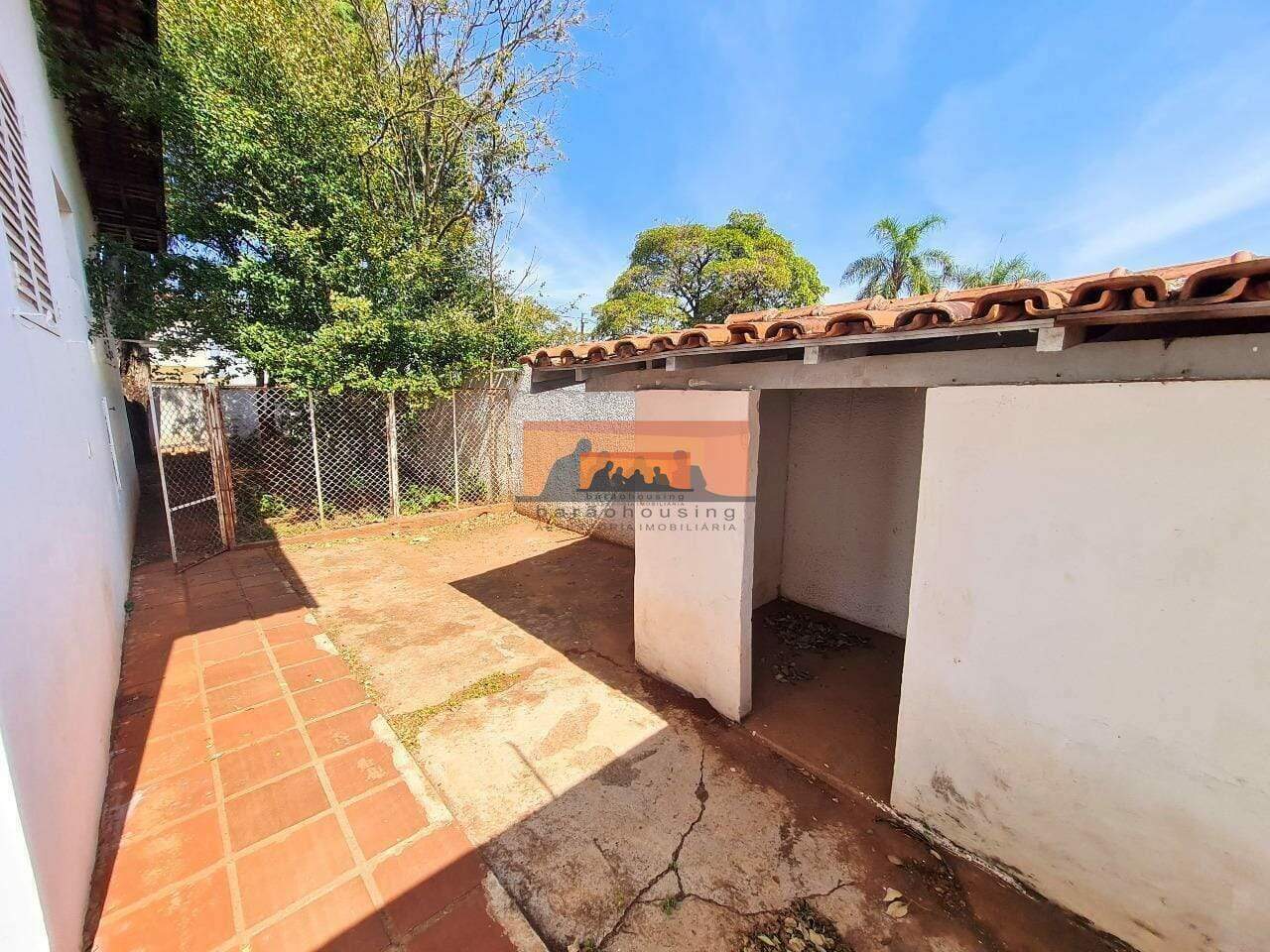 Casa para aluguel no Cidade Universitária: 