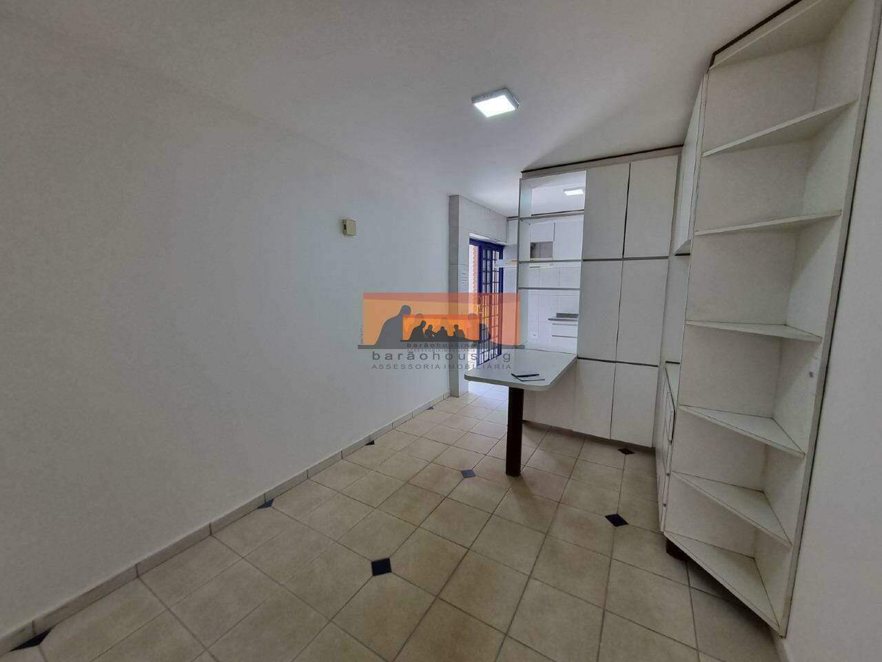 Casa para aluguel no Cidade Universitária II: 
