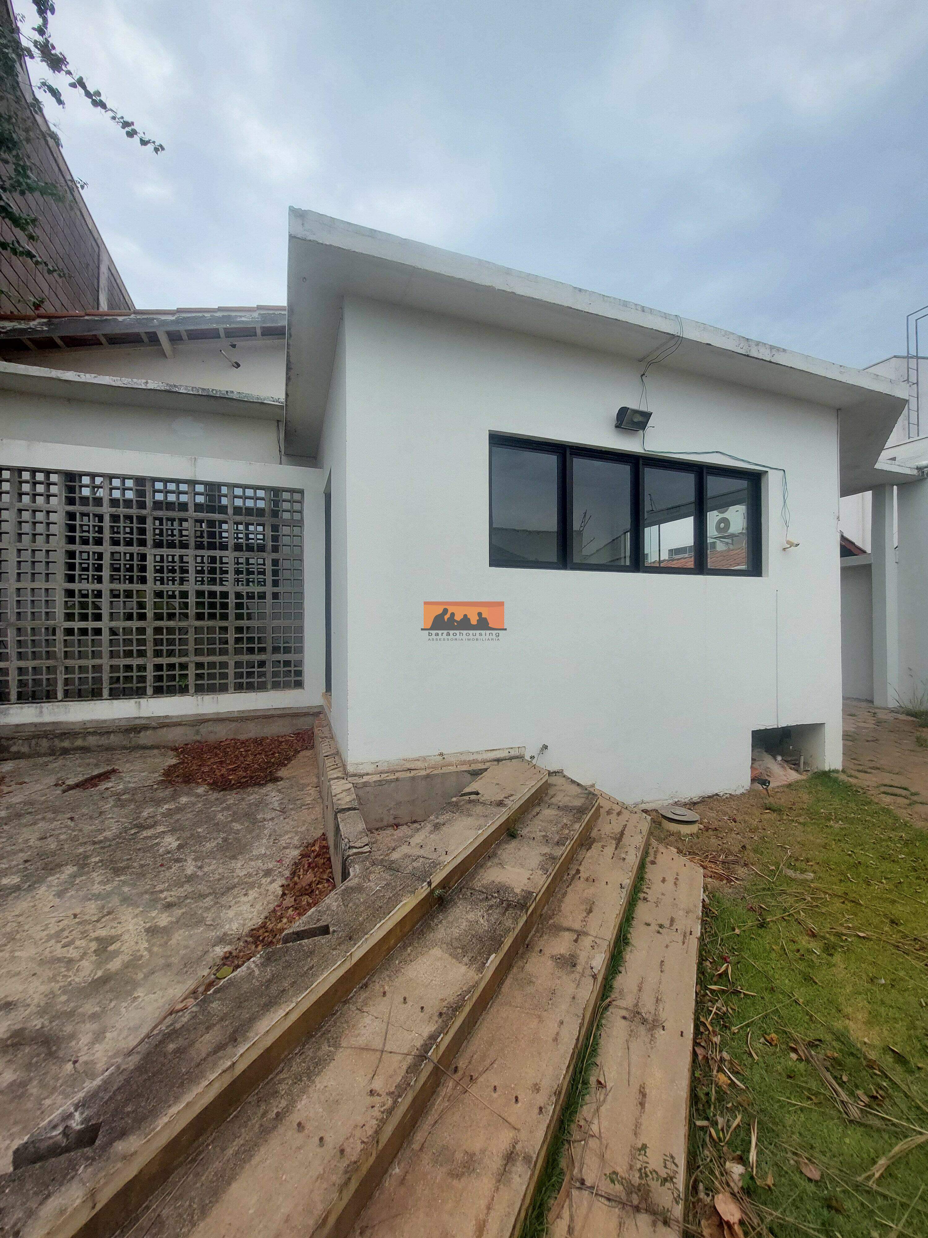 Casa para aluguel no Vila Santa Isabel: 