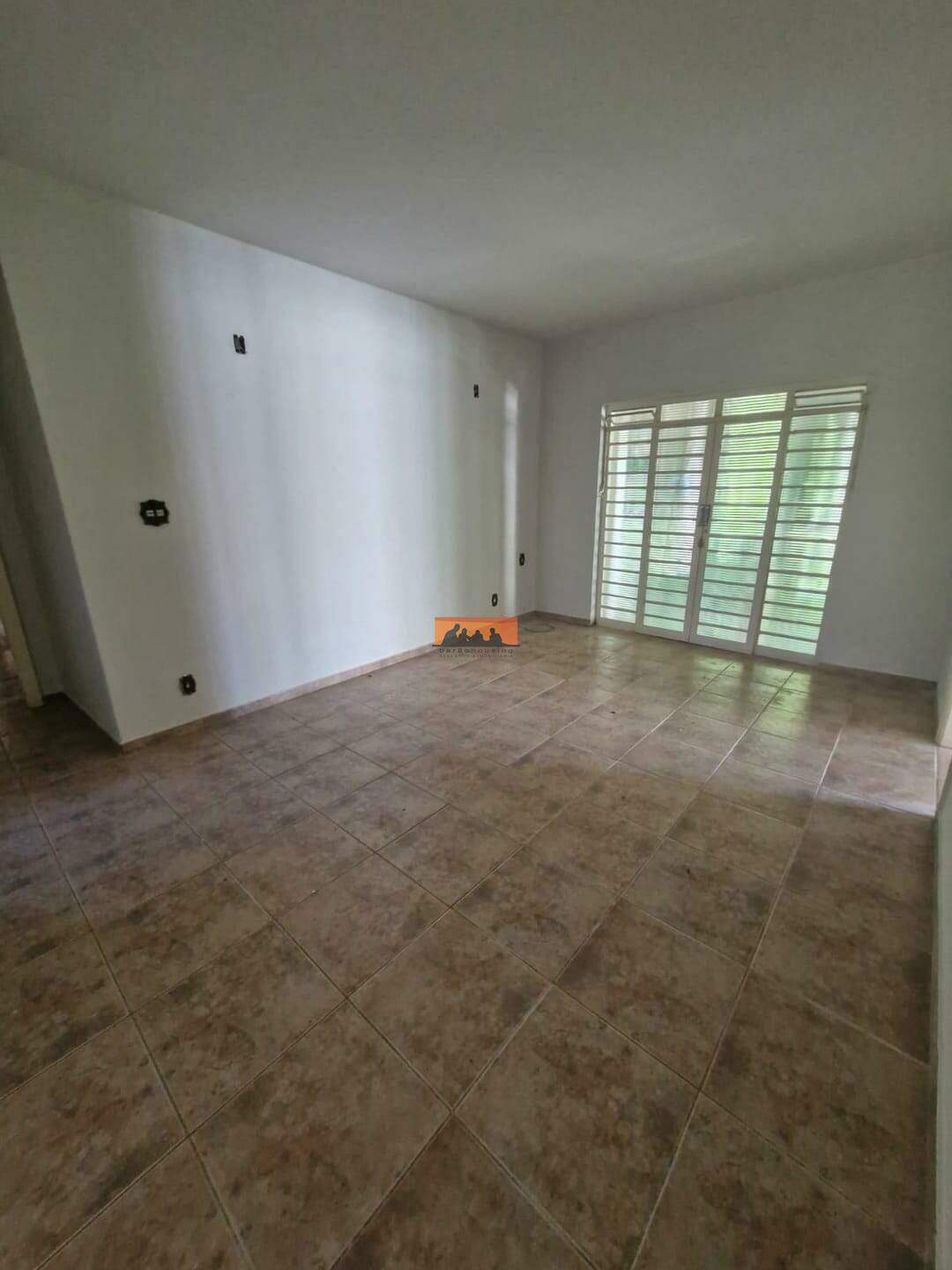 Casa para aluguel no Cidade Universitária: 