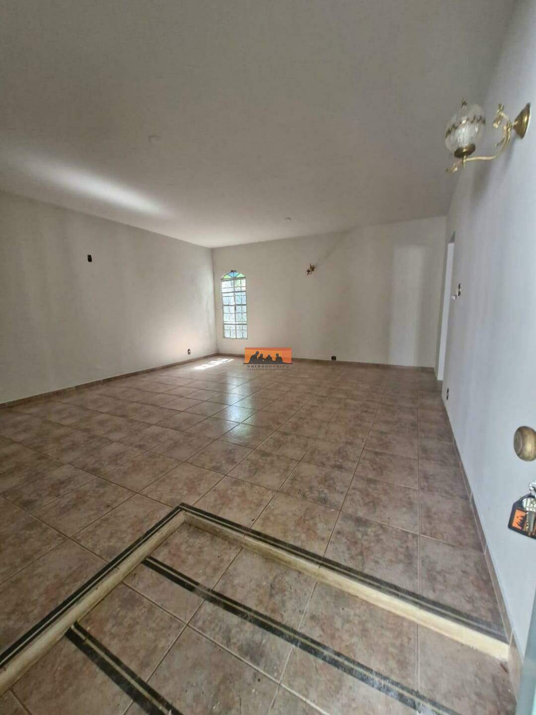 Casa para aluguel no Cidade Universitária: 