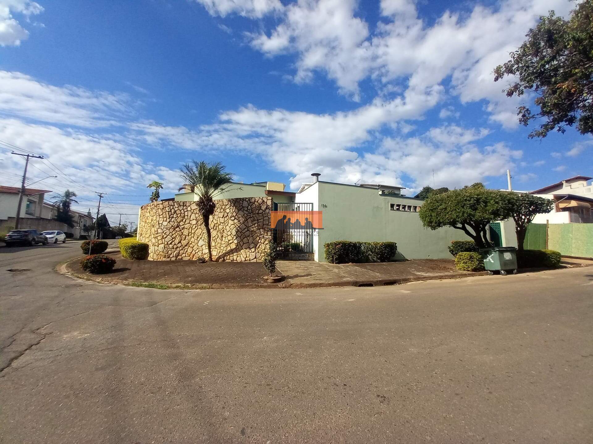 Casa para aluguel no Parque Alto Taquaral: 
