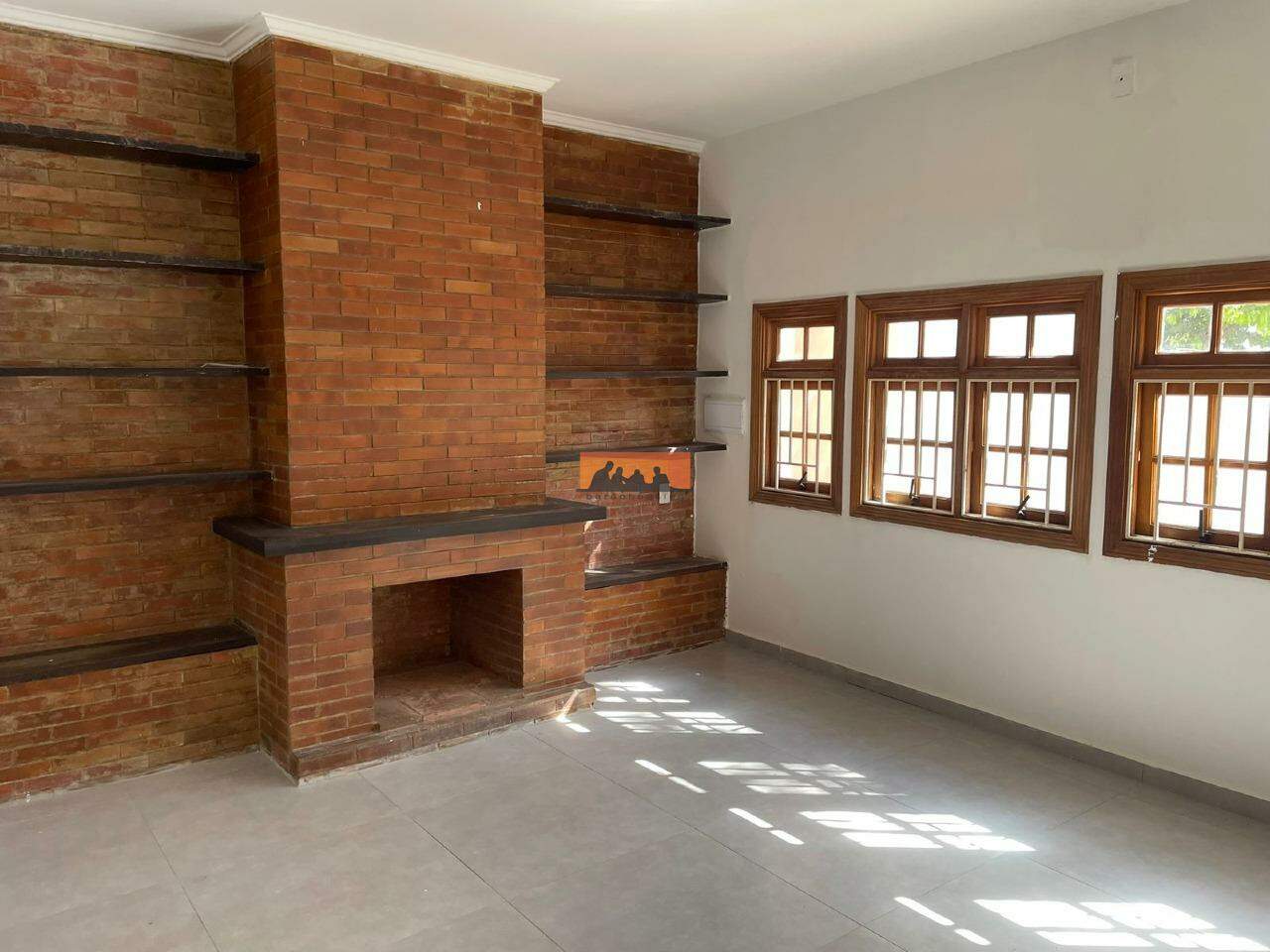 Casa para aluguel no Cambuí: 