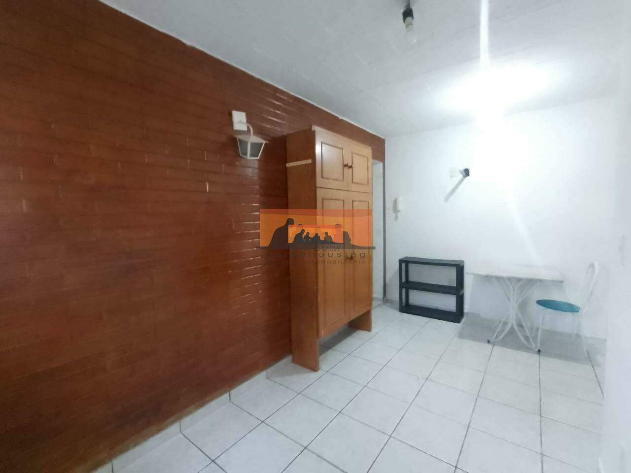 Kitnet para aluguel no Cidade Universitária: 