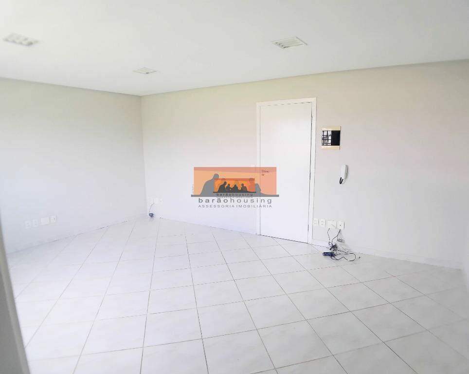 Sala para aluguel no Parque das Universidades: 