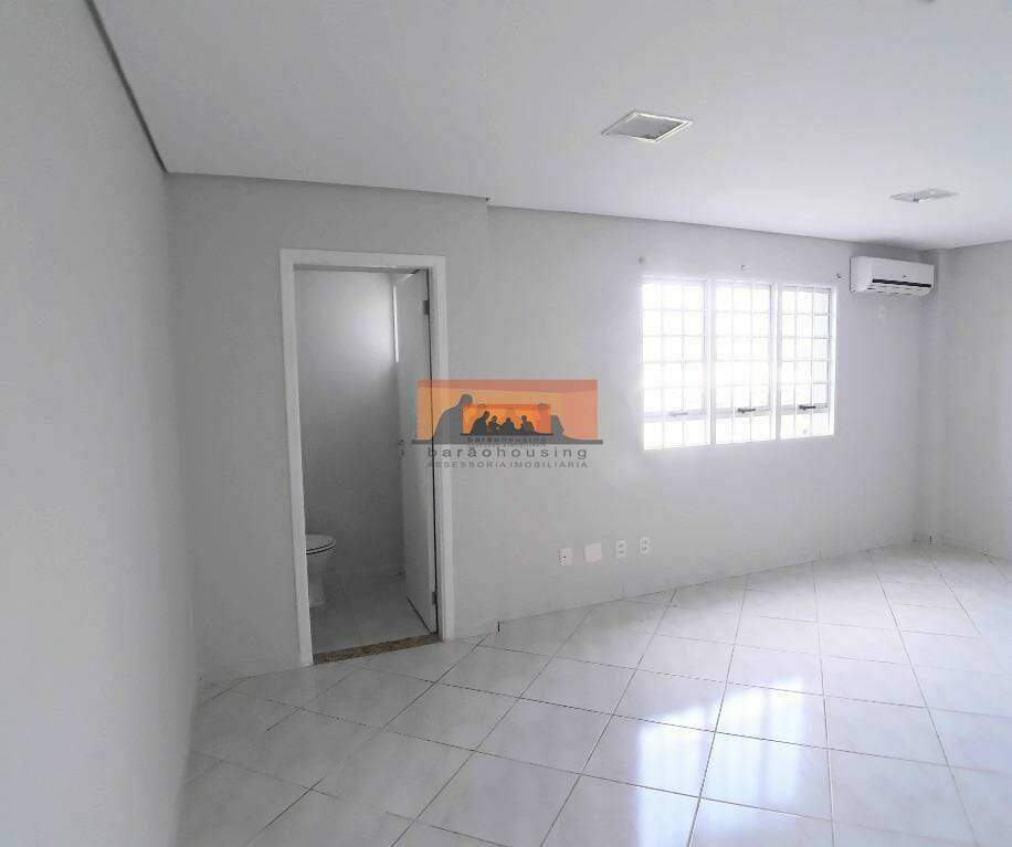 Sala para aluguel no Parque das Universidades: 