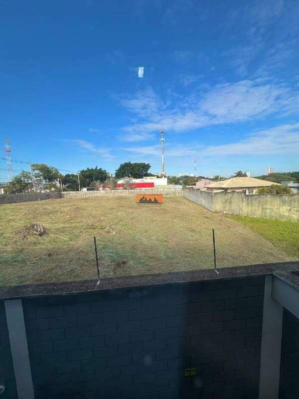 Sala para aluguel no Parque das Universidades: 