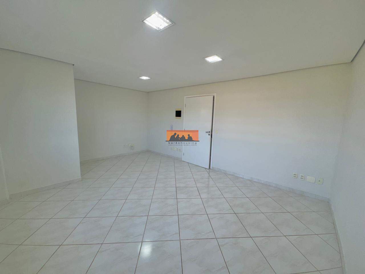 Sala para aluguel no Parque das Universidades: 