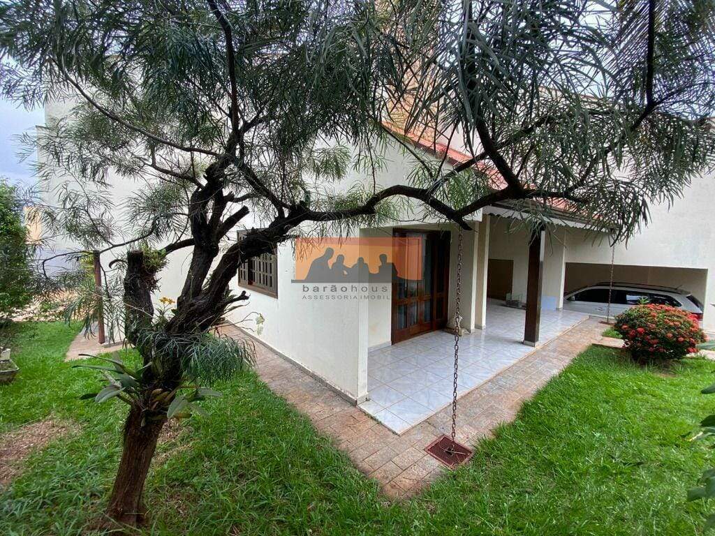 Casa à venda no Parque das Universidades: 