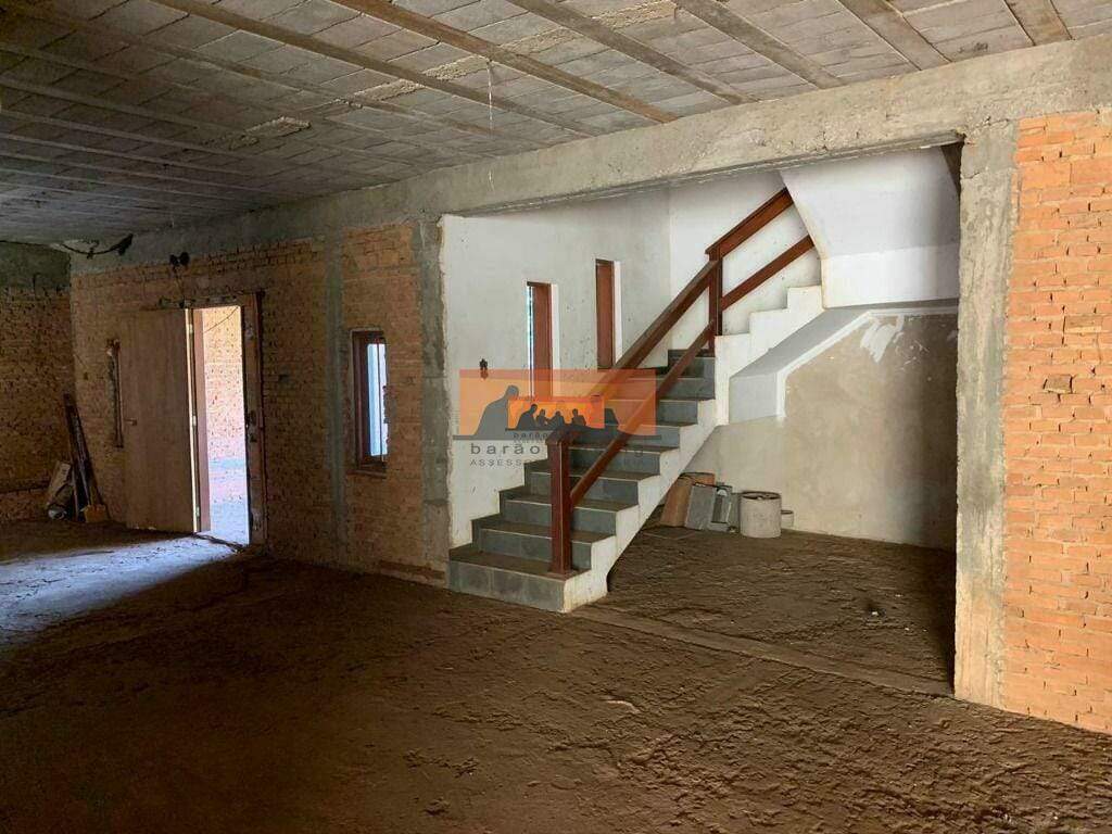 Casa à venda no Jardim do Sol: 