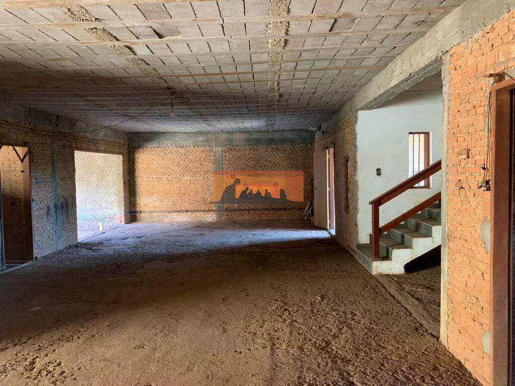 Casa à venda no Jardim do Sol: 