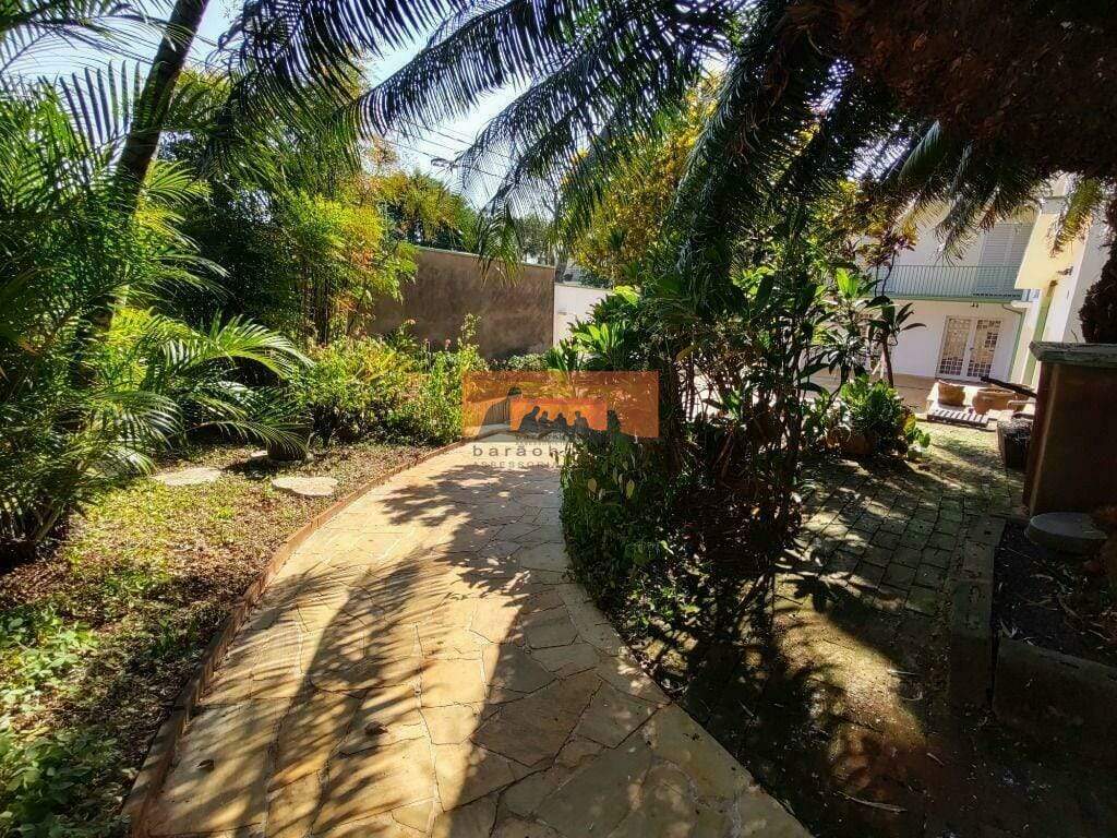 Casa à venda no Cidade Universitária: 