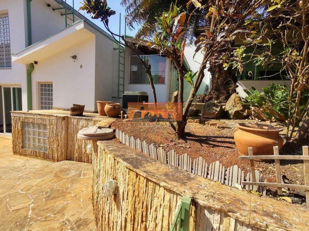 Casa à venda no Cidade Universitária: 