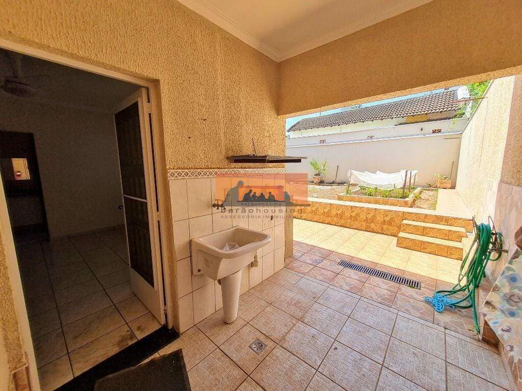 Casa à venda no Bosque de Barão Geraldo: 