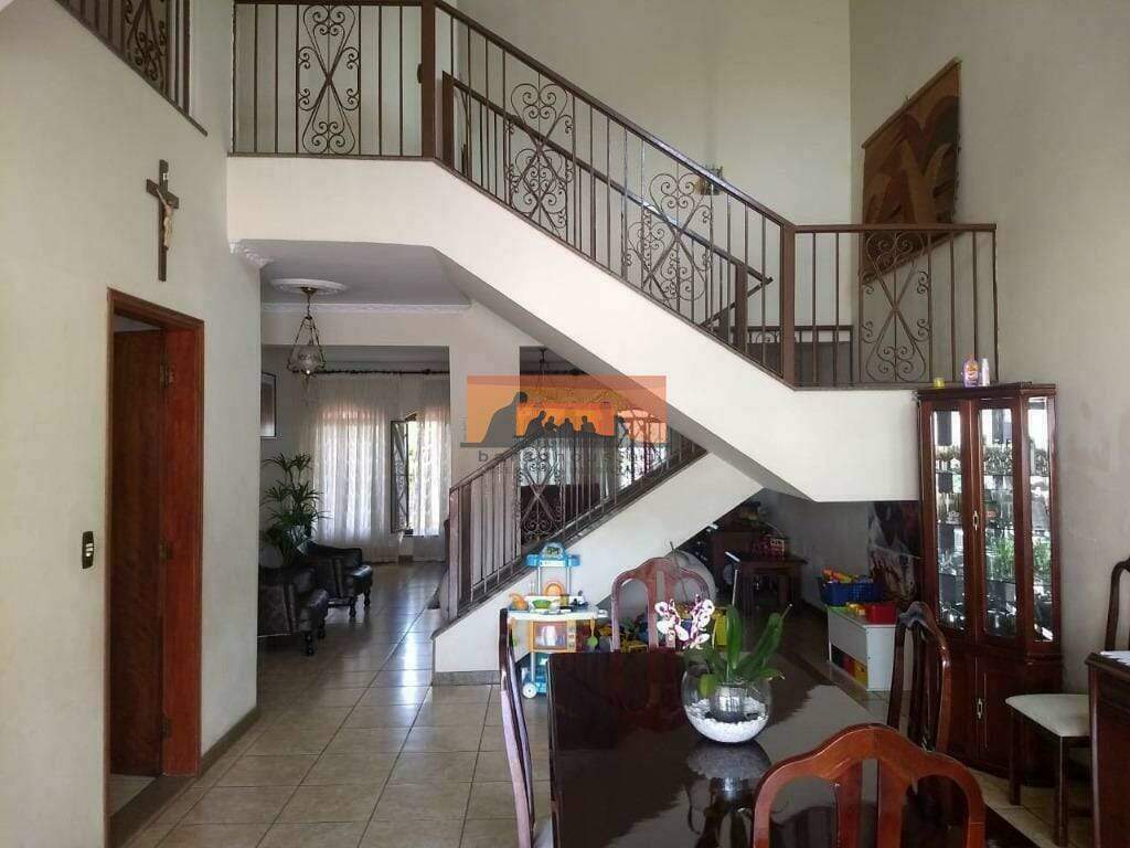 Casa à venda no Cidade Universitária: 