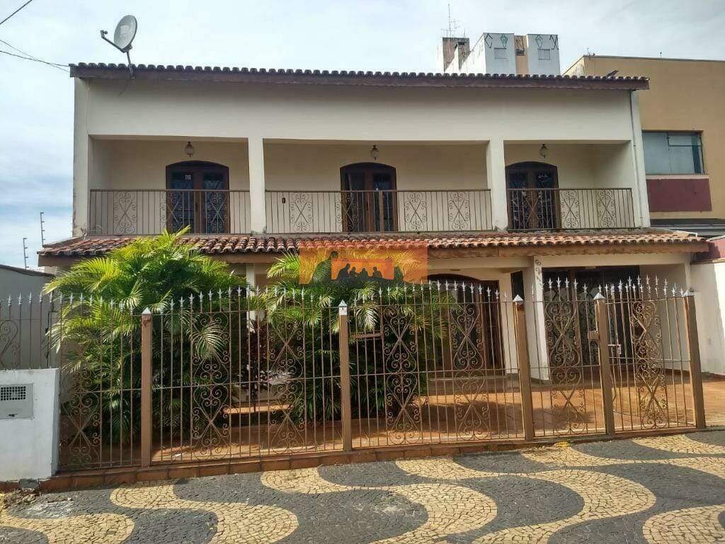 Casa à venda no Cidade Universitária: 