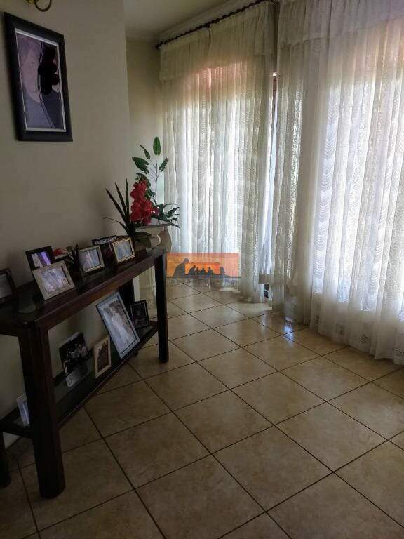 Casa à venda no Cidade Universitária: 