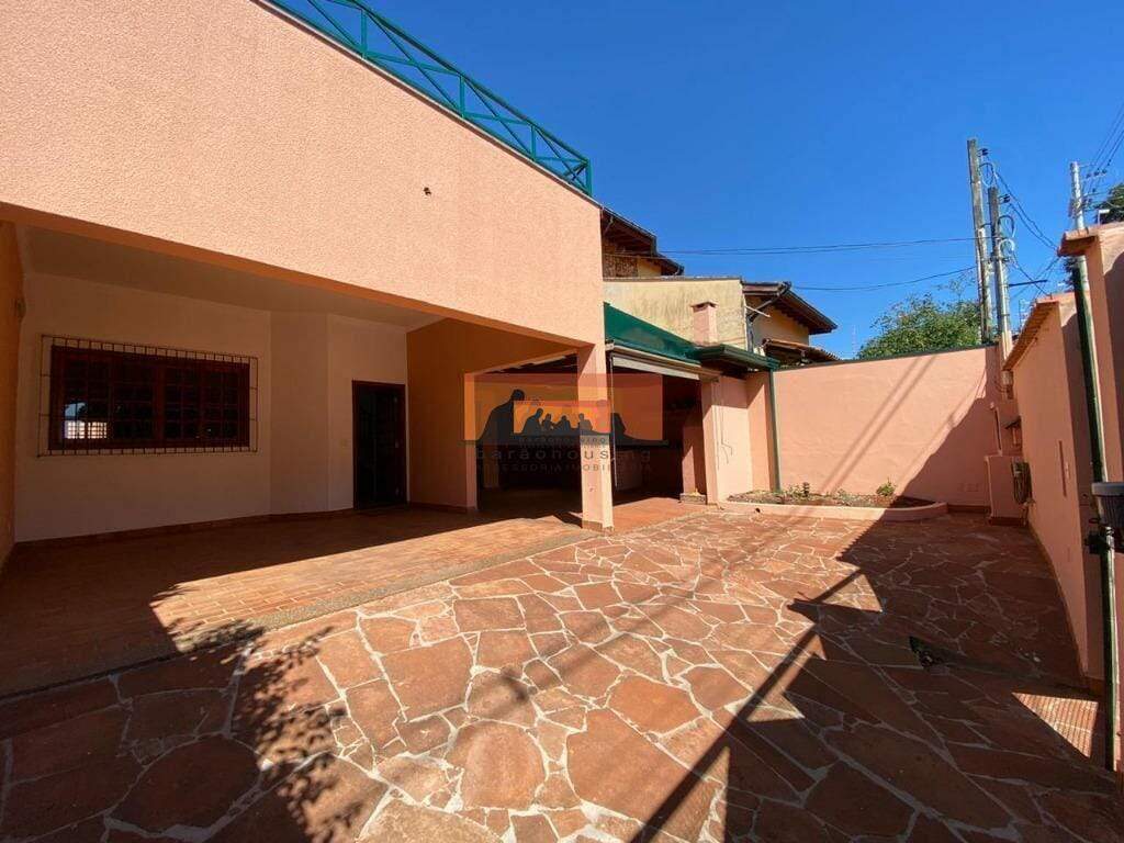 Casa à venda no Jardim do Sol: 