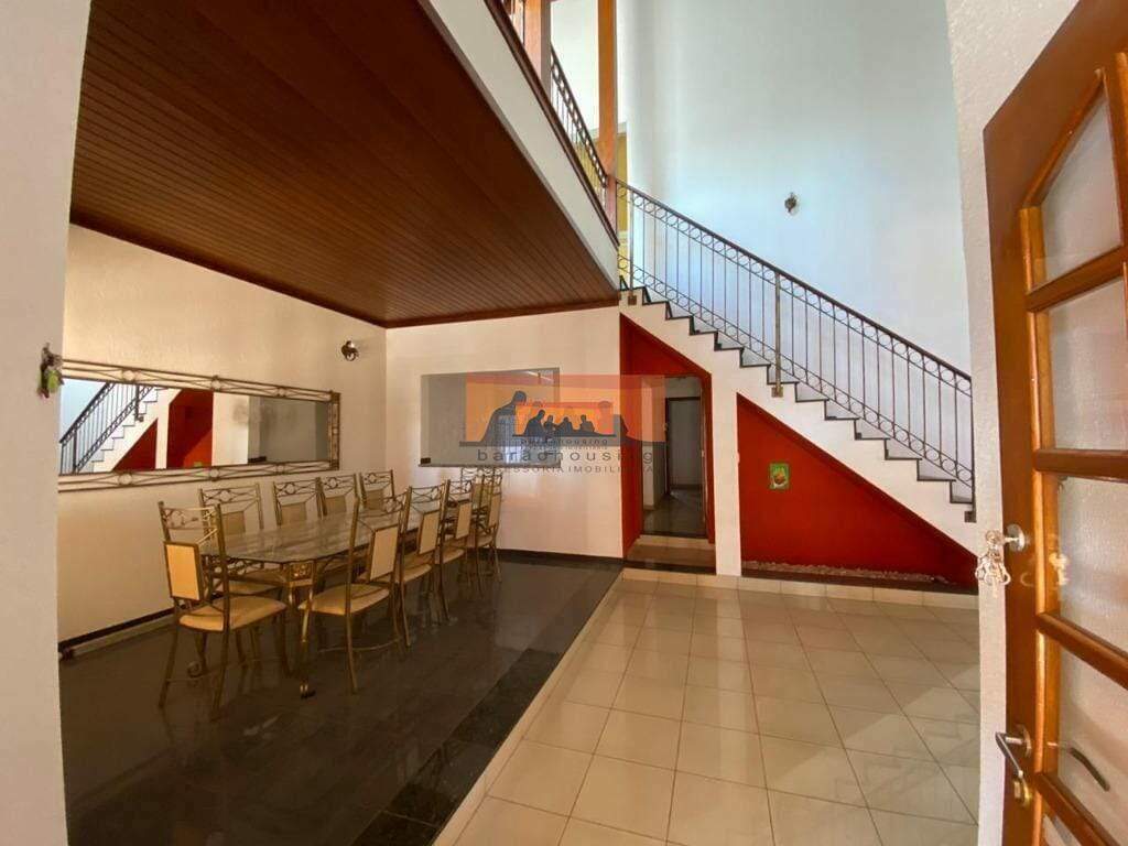 Casa à venda no Jardim do Sol: 