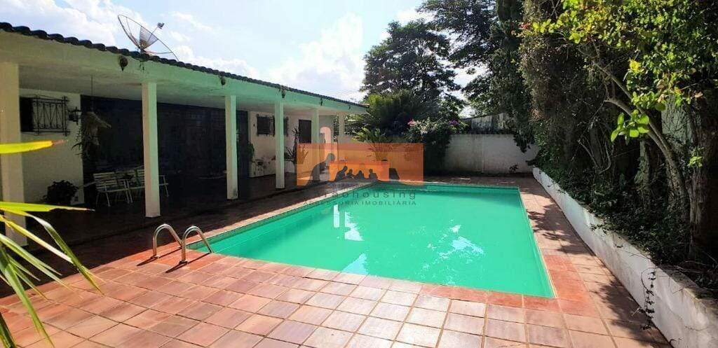 Casa à venda no Cidade Universitária: 