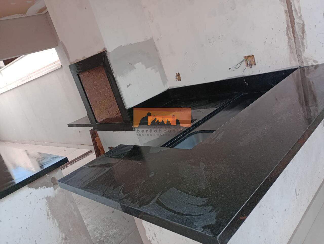 Casa à venda no Condominio Residencial Figueira Branca: 