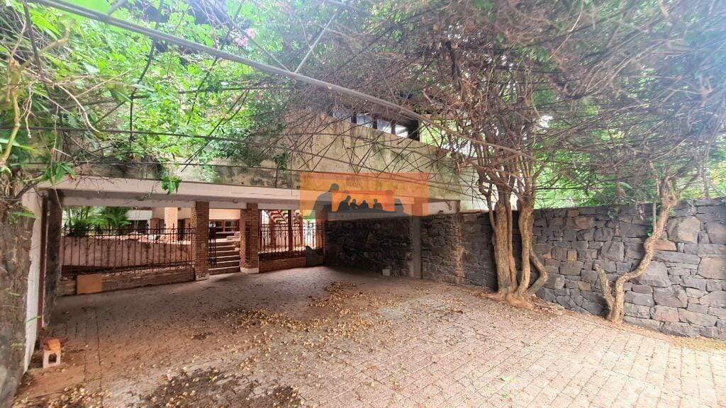 Casa à venda no Cidade Universitária: 