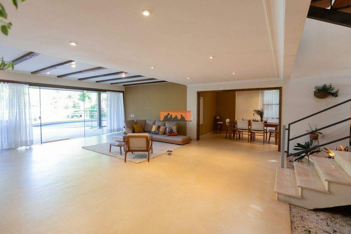 Casa à venda no Condomínio Residencial Colina: 