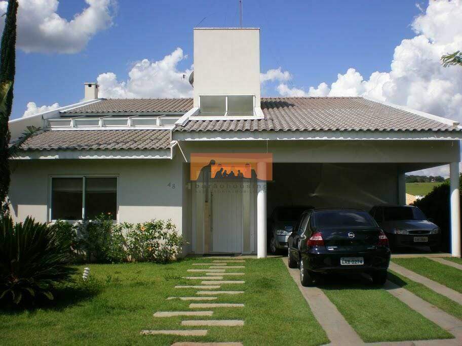 Casa à venda no Condomínio Lagoa Serena: 