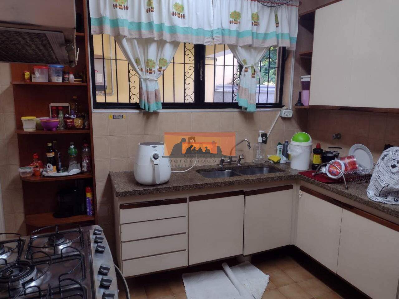 Casa à venda no Cidade Universitária: 