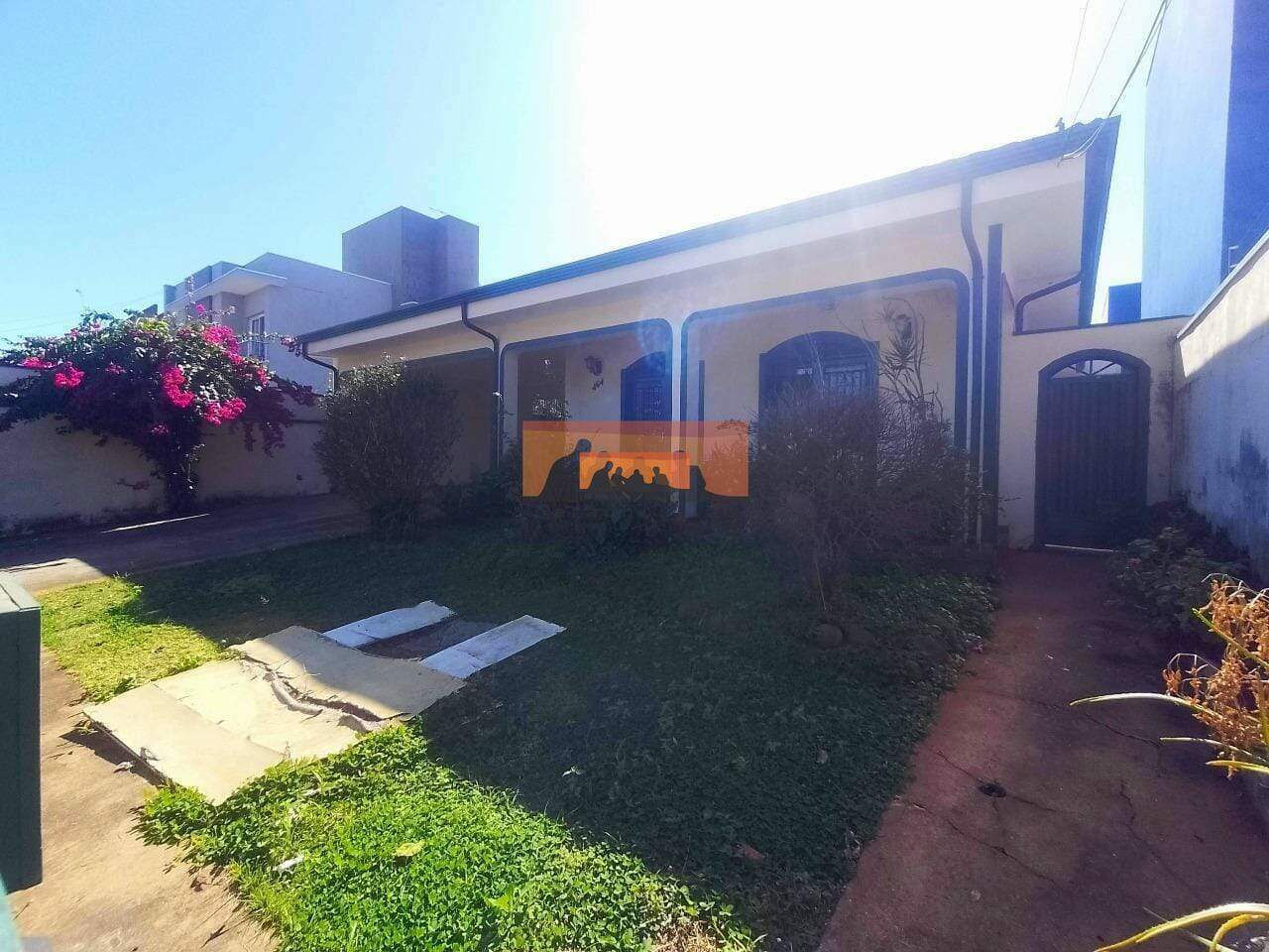 Casa à venda no Parque das Universidades: 
